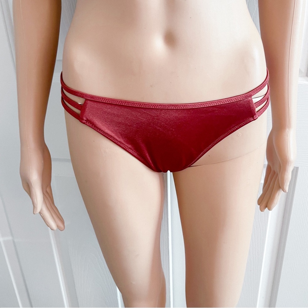 Like New Shade & Shore Bikini Bottoms
